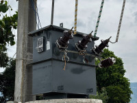 Electric Transformer